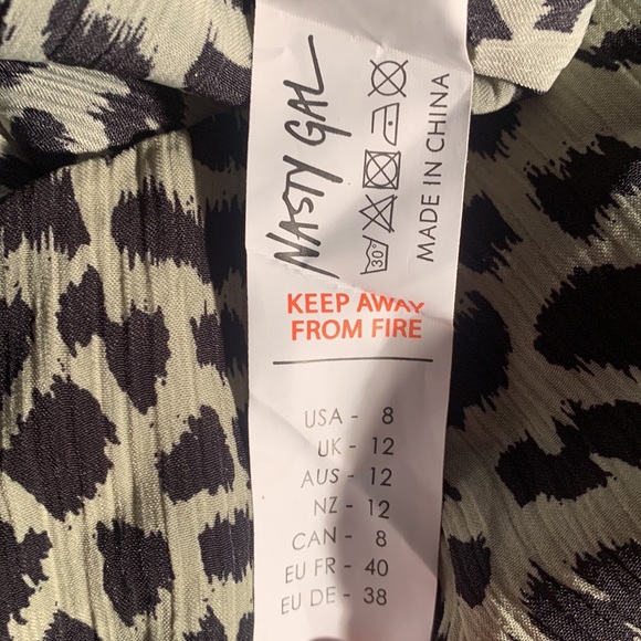 Nasty Gal Size 8 Mini Skirt - Picture 9 of 12